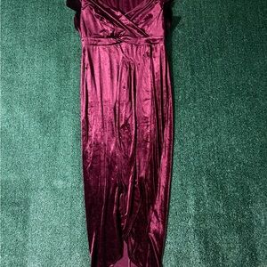 Donna Ricco Velvet Jumpsuit in Deep Burgundy